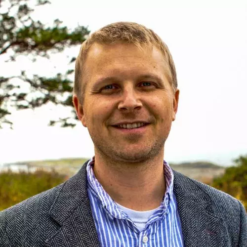 Michael Burdett